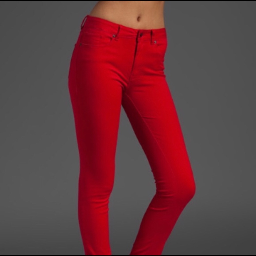 BDG Cigarette Mid-Rise Jeans